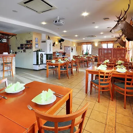 Restaurace A Kamenec