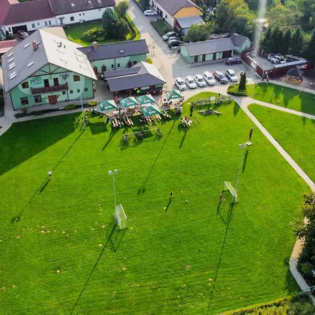 Restaurace A Kamenec 3*