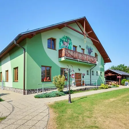 Restaurace A Kamenec 3*